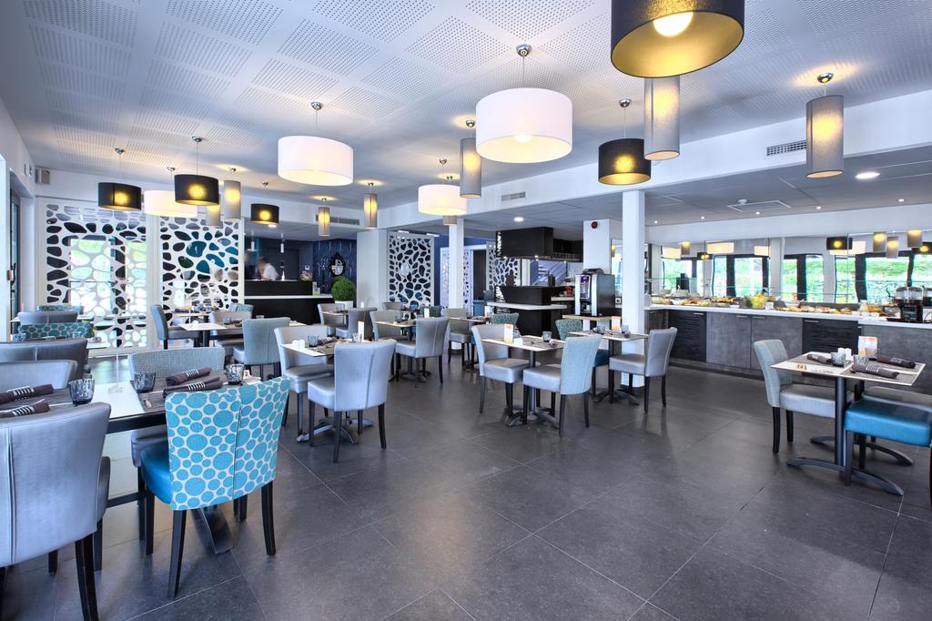 Logis Restaurant & Au Comte D'ornon Hotel